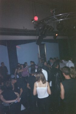 Hill House mit Pat Nightingale | Blue Box Niederurnen (GL) > Montag 31.07.2000