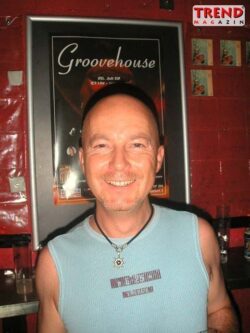 Groovehouse 1 Jahr Jubiläum mit DJ Pat Nightingale | Supermarket (ZH) > Samstag 20.07.2002