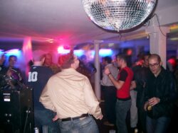 4. Neujahrsparty mit Pat Nightingale | Fabrik Aathal (ZH) > Dienstag 31.12.2002