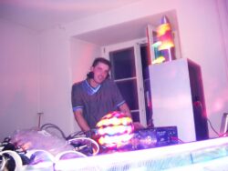 4. Neujahrsparty mit Pat Nightingale | Fabrik Aathal (ZH) > Dienstag 31.12.2002