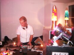 4. Neujahrsparty mit Pat Nightingale | Fabrik Aathal (ZH) > Dienstag 31.12.2002