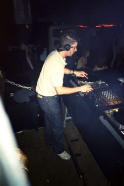 Late Night Session mit Dj Pat Nightingale | Scarlett Winterthur (ZH) > Samstag 13.10.2001