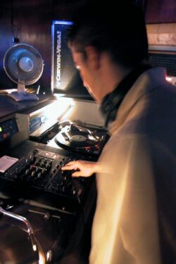 Thursday Resident Dj | Zoo Club (ZH) > Donnerstags Juli 2001 | Thursday Resident Dj The Last Thursday Night 26.07.2001