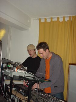 3. Neujahrsparty mit Pat Nightingale | Fabrik Aathal (ZH) > Montag 31.12.2001