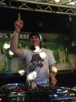 Albani Fest mit DJ Pat Nightingale | Kafisatz Winterthur (ZH) > Samstag 01.07.2017 | Albani Fest 2017 Albani Fest mit DJ Pat Nightingale | Kafisatz Winterthur (ZH) > Samstag 01.07.2017 | Albani Fest 2017