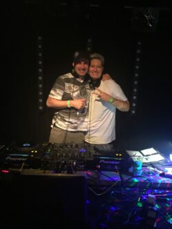 Thirtylicious mit DJ Pat Nightingale | Salzhaus Winterthur (ZH) > Freitag 25.08.2017 Thirtylicious mit DJ Pat Nightingale | Salzhaus Winterthur (ZH) > Freitag 25.08.2017